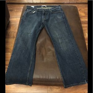 Levi Strauss & Co. Signature Men’s Straight Jeans